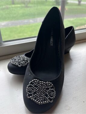 Laura Ashley Black Embellished Women's wedge shoes size 7
